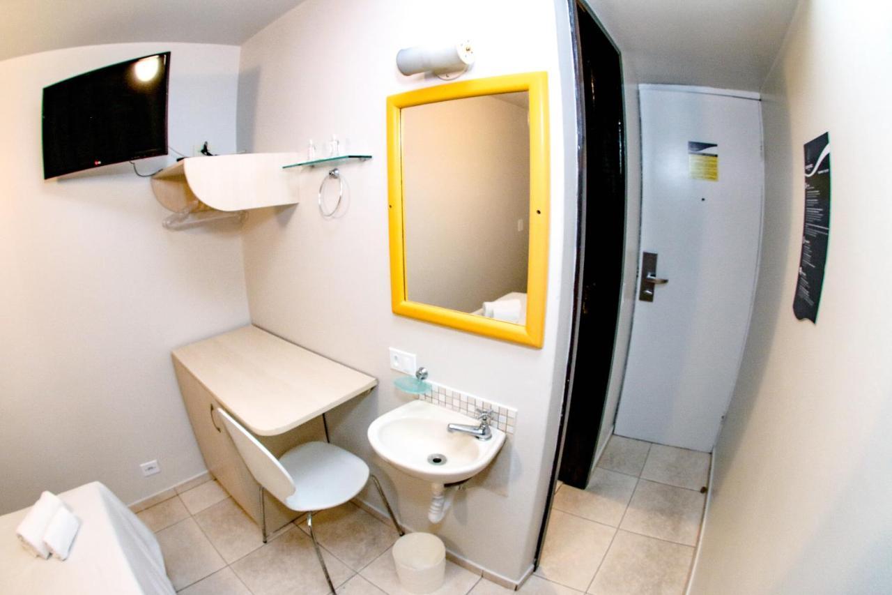 Esquina Batel - Hotel Economico Куритиба Экстерьер фото
